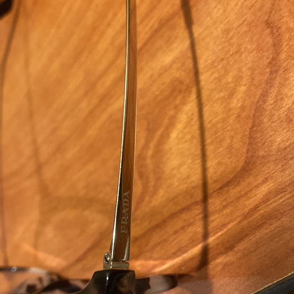 Prada glasses - Picture 2 of 5